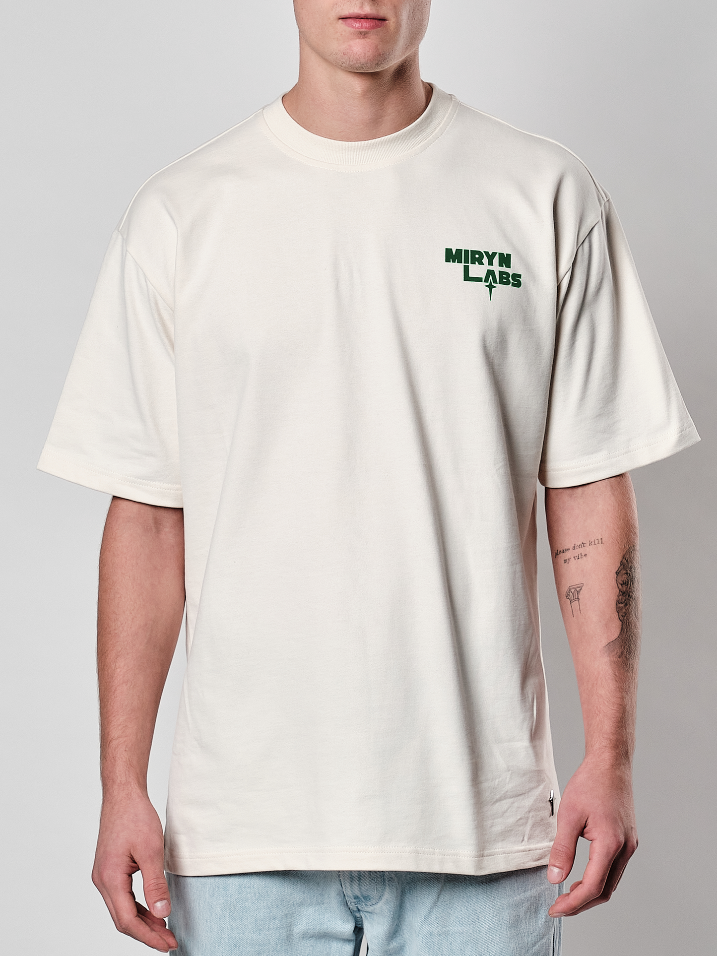 CONTEMPORARY TEE